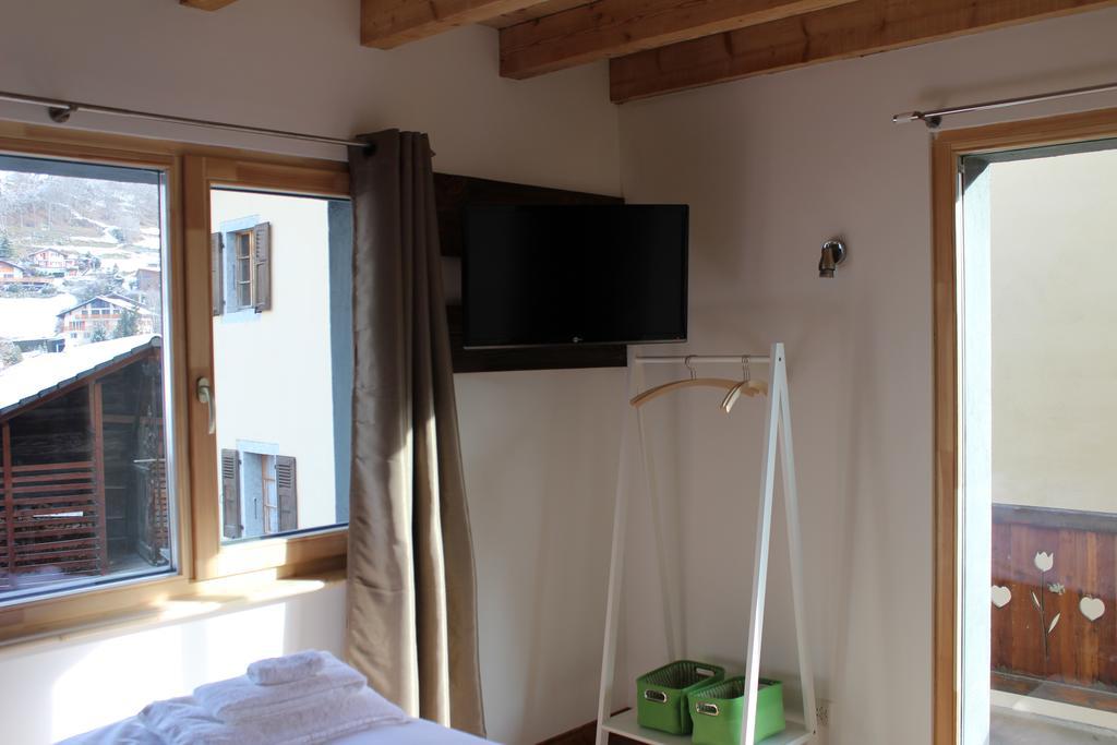 B&B La Baraque Le Châble Chambre photo